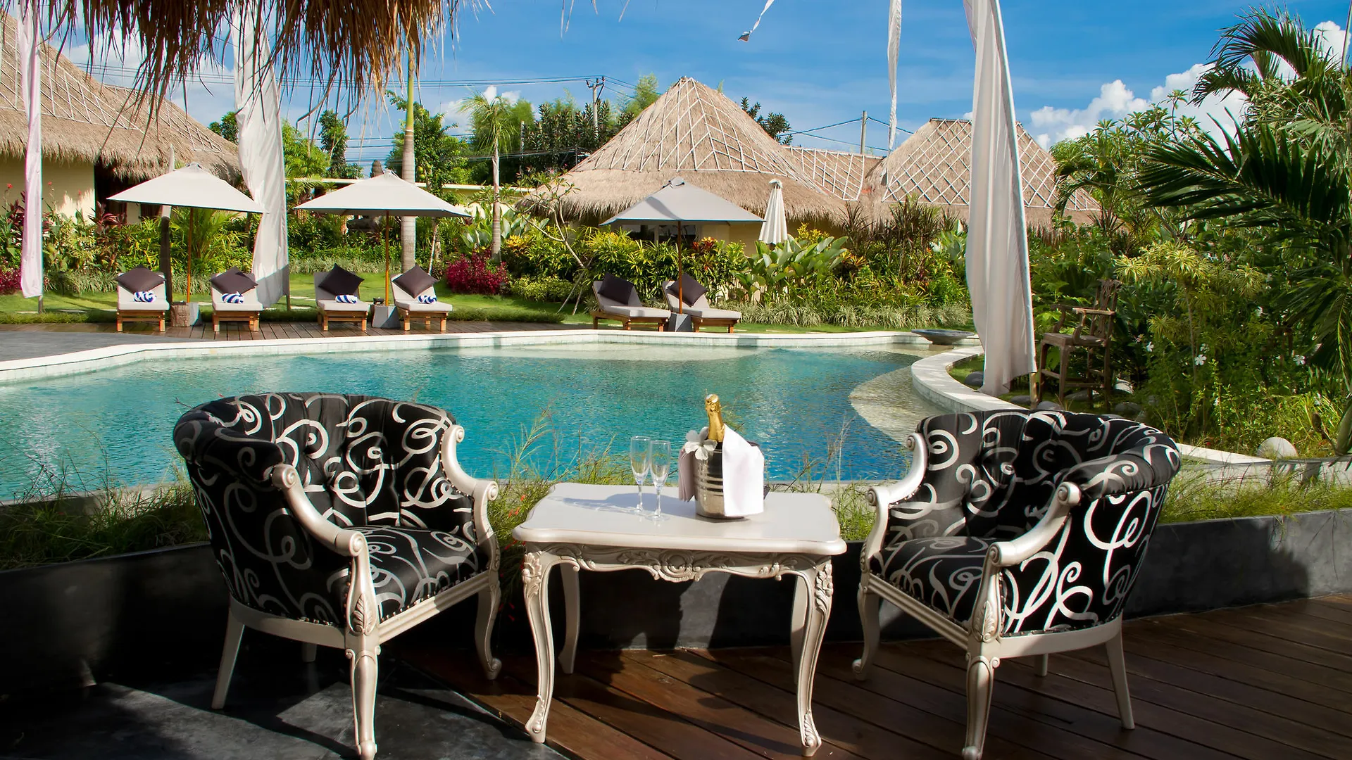 Villa Mathis Canggu  Resort