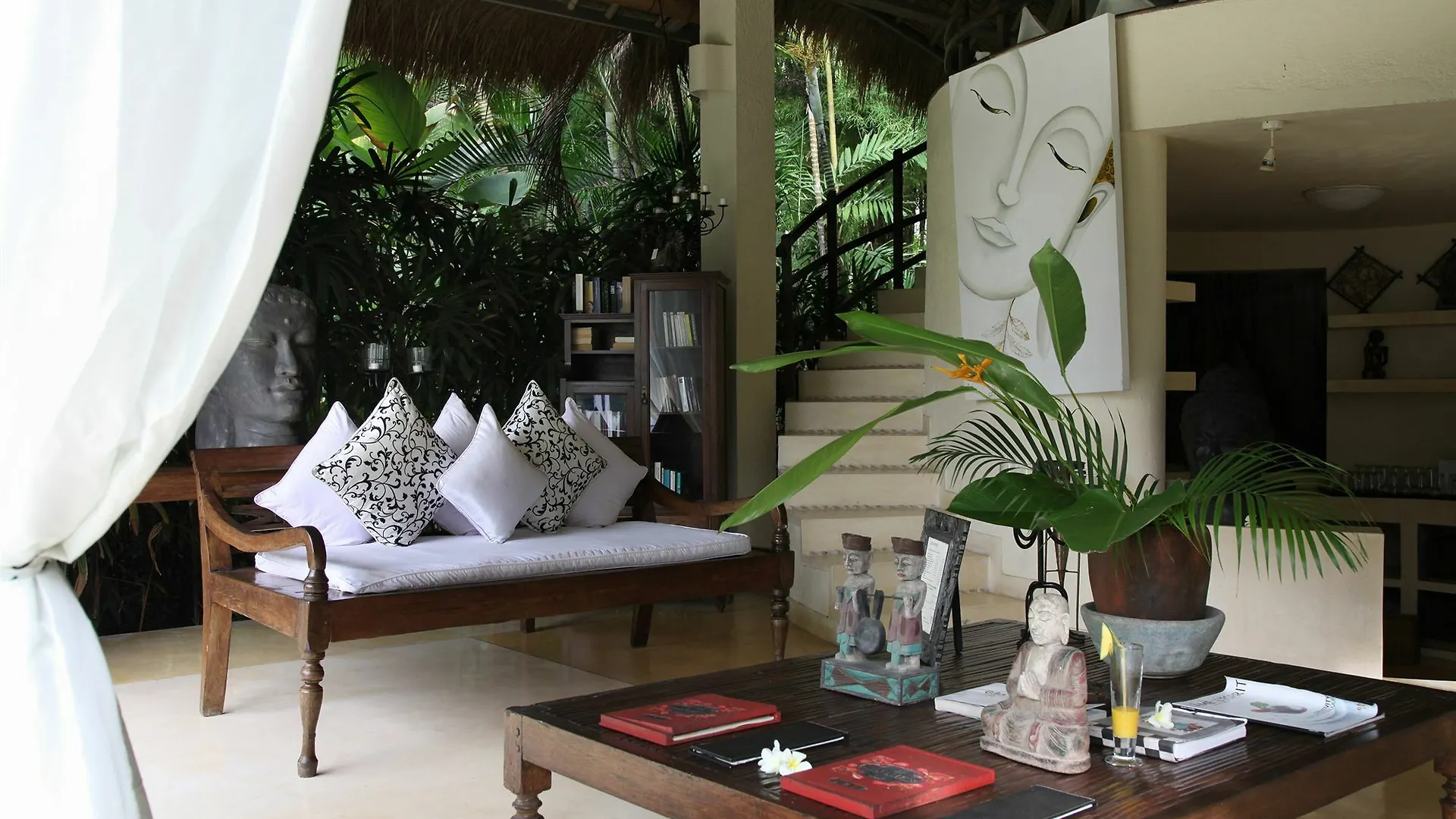Villa Mathis Canggu  4*, Canggu (Bali)